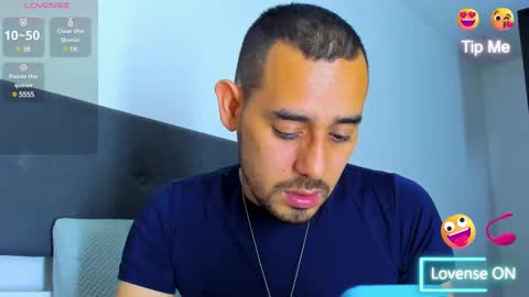 Snapshot of jhonyalzate chatting on 03-08-25, 07:38 Jhony Alzate online show from 03-08-25, 07:38