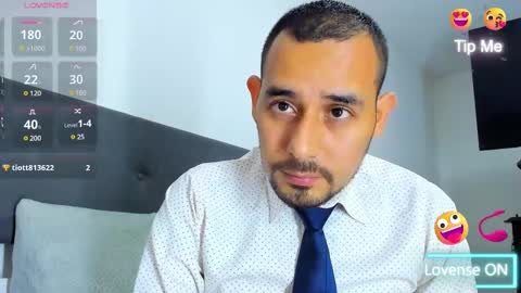 Snapshot of jhonyalzate chatting on 03-11-25, 01:37 Jhony Alzate online show from 03-11-25, 01:37