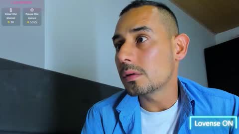 Snapshot of jhonyalzate chatting on 11-11-25, 03:17 Jhony Alzate online show from 11-11-25, 03:17