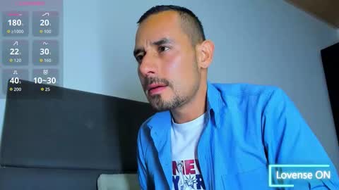 Snapshot of jhonyalzate chatting on 11-19-25, 03:39 Jhony Alzate online show from 11-19-25, 03:39