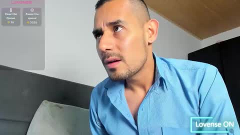 Jhony Alzate online show from 03-09-26, 01:42