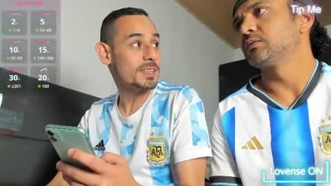 Snapshot of jhonyalzate chatting on 07-02-26, 01:16 Jhony Alzate online show from 07-02-26, 01:16