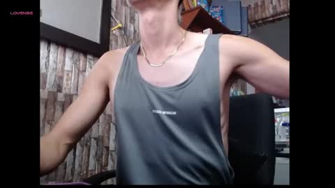 Snapshot of jhosuamoore2 chatting on 06-06-26, 01:16 jhosuamoore2 online show from 06-06-26, 01:16