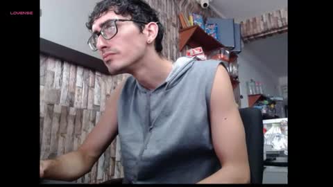 Snapshot of jhosuamoore2 chatting on 07-12-26, 03:36 jhosuamoore2 online show from 07-12-26, 03:36