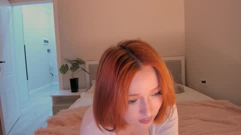 Snapshot of ji_yon_1 chatting on 09-11-25, 05:46 yuna online show from 09-11-25, 05:46