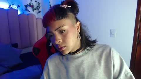 Snapshot of jia1111_ chatting on 02-06-26, 02:53 jia1111_ online show from 02-06-26, 02:53