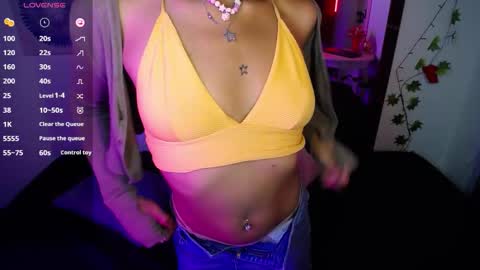 Snapshot of jia1111_ chatting on 02-12-26, 03:29 jia1111_ online show from 02-12-26, 03:29