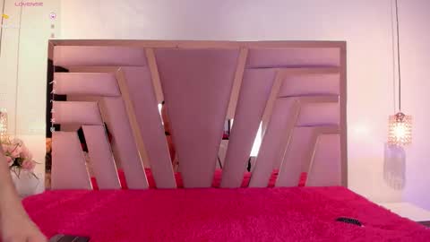 Jiggly online show from 11-12-25, 11:03