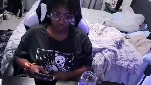 goldenbaby online show from 01-18-26, 02:26