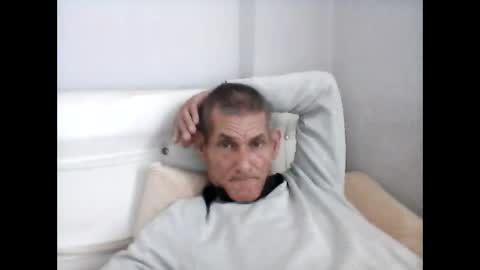 jigolo_golo35 online show from 01-01-25, 10:43