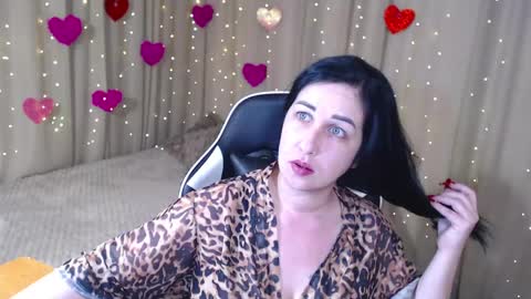 Snapshot of jill_stevens chatting on 05-04-26, 02:40 Jill online show from 05-04-26, 02:40