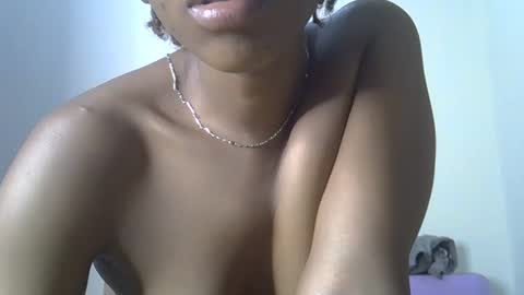 Snapshot of jilly_venus chatting on 11-10-25, 12:53 Jill online show from 11-10-25, 12:53