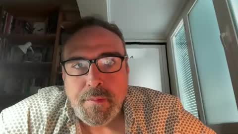 Jim Dick online show from 04-11-26, 05:39