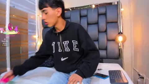 Jim  online show from 11-04-25, 07:35