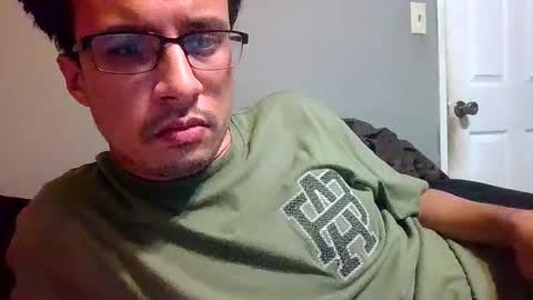 Snapshot of jimmac98 chatting on 01-09-25, 06:17 james online show from 01-09-25, 06:17