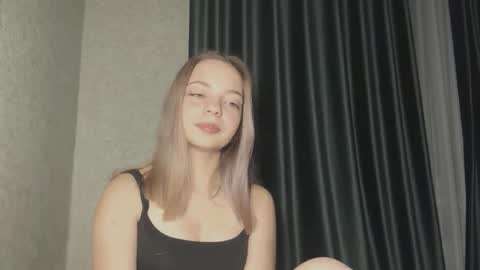 Snapshot of jimmiesobczynski chatting on 11-17-25, 05:30 Steff online show from 11-17-25, 05:30