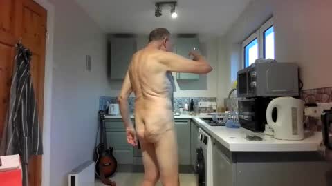 Snapshot of jimmy_benido chatting on 03-26-26, 05:51 Jimmy Benido online show from 03-26-26, 05:51