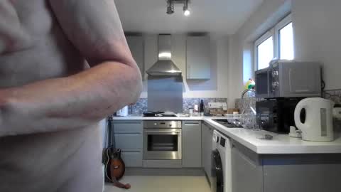 Snapshot of jimmy_benido chatting on 03-28-26, 05:45 Jimmy Benido online show from 03-28-26, 05:45