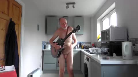 Snapshot of jimmy_benido chatting on 04-26-26, 04:37 Jimmy Benido online show from 04-26-26, 04:37