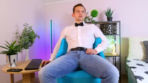 Snapshot of jimmy_doss chatting on 05-11-26, 04:04 Jimmy online show from 05-11-26, 04:04