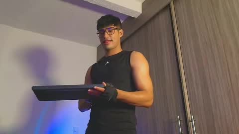 Jimmy Leeh online show from 10-23-25, 03:39