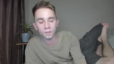 jimyti_bad_boy online show from 09-17-25, 10:00