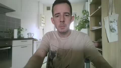 jin16000 online show from 10-18-25, 01:45