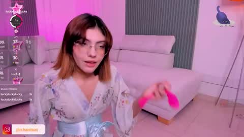 Jin Harrison    online show from 10-08-25, 11:08