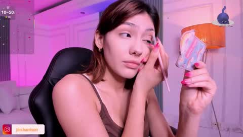 Jin Harrison    online show from 10-10-25, 11:09