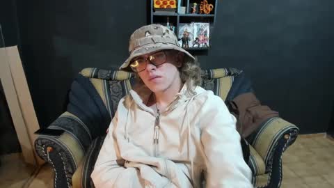 Snapshot of jinnbook chatting on 12-10-24, 08:40 JinnBook online show from 12-10-24, 08:40