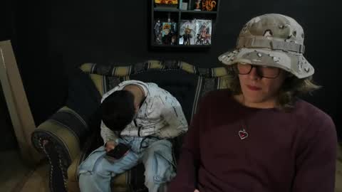 Snapshot of jinnbook chatting on 12-16-24, 04:45 JinnBook online show from 12-16-24, 04:45