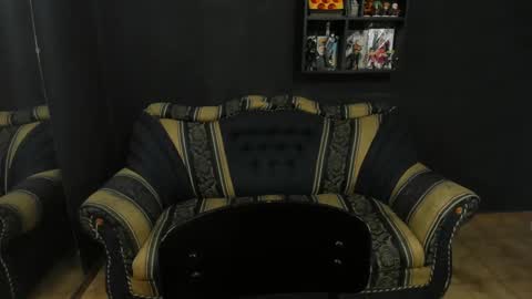 Snapshot of jinnbook chatting on 01-31-25, 11:03 JinnBook online show from 01-31-25, 11:03