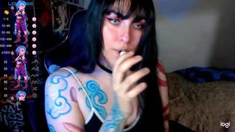 Snapshot of jinx_25 chatting on 12-12-24, 01:10 Jinx online show from 12-12-24, 01:10