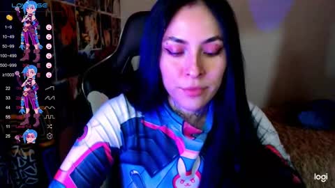 Snapshot of jinx_25 chatting on 12-15-24, 04:40 Jinx online show from 12-15-24, 04:40