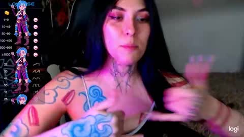 Snapshot of jinx_25 chatting on 01-06-25, 12:48 Jinx online show from 01-06-25, 12:48