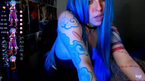 Snapshot of jinx_25 chatting on 01-19-25, 05:26 Jinx online show from 01-19-25, 05:26