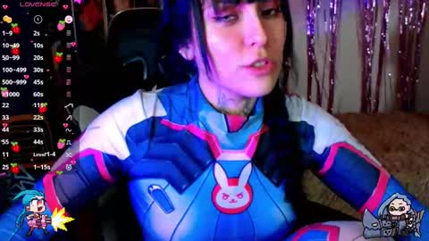 Snapshot of jinx_25 chatting on 02-23-25, 02:07 Jinx online show from 02-23-25, 02:07