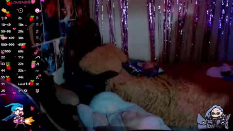 Snapshot of jinx_25 chatting on 02-25-25, 04:03 Jinx online show from 02-25-25, 04:03