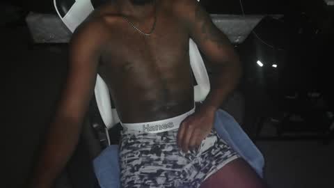 Jinxbear1 online show from 01-22-25, 07:46