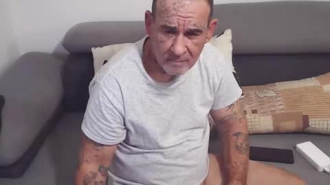 jirkasoukr online show from 11-27-25, 01:35