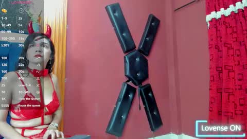 jisooluv online show from 10-21-25, 07:36