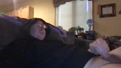 Amber online show from 09-29-25, 02:44