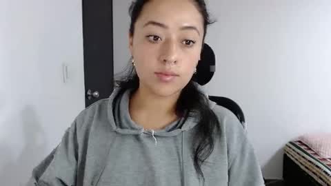 Snapshot of jjulietha95 chatting on 01-23-25, 08:36 Julieta online show from 01-23-25, 08:36