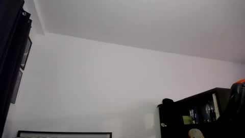 Snapshot of jld0125 chatting on 10-19-25, 08:15 jld0125 online show from 10-19-25, 08:15