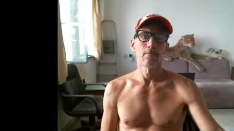 jlmbud online show from 10-04-25, 11:52