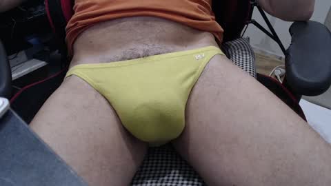 Snapshot of jlouis759 chatting on 12-21-24, 12:59 jlouis759 online show from 12-21-24, 12:59