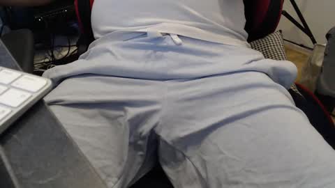 Snapshot of jlouis759 chatting on 10-26-25, 12:44 jlouis759 online show from 10-26-25, 12:44