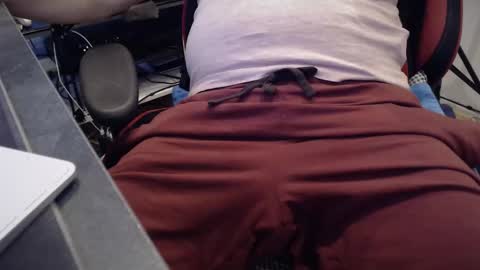 Snapshot of jlouis759 chatting on 11-13-25, 11:20 jlouis759 online show from 11-13-25, 11:20