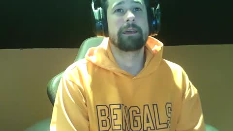 Lets cum  online show from 01-27-25, 04:52