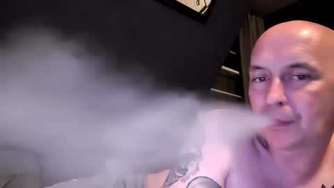 jmo0209 online show from 10-04-25, 06:22